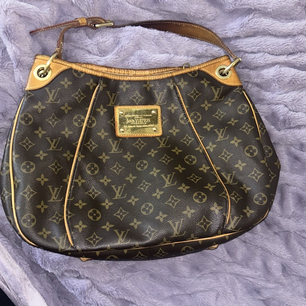 Louis Vuitton Monogram Galliera GM